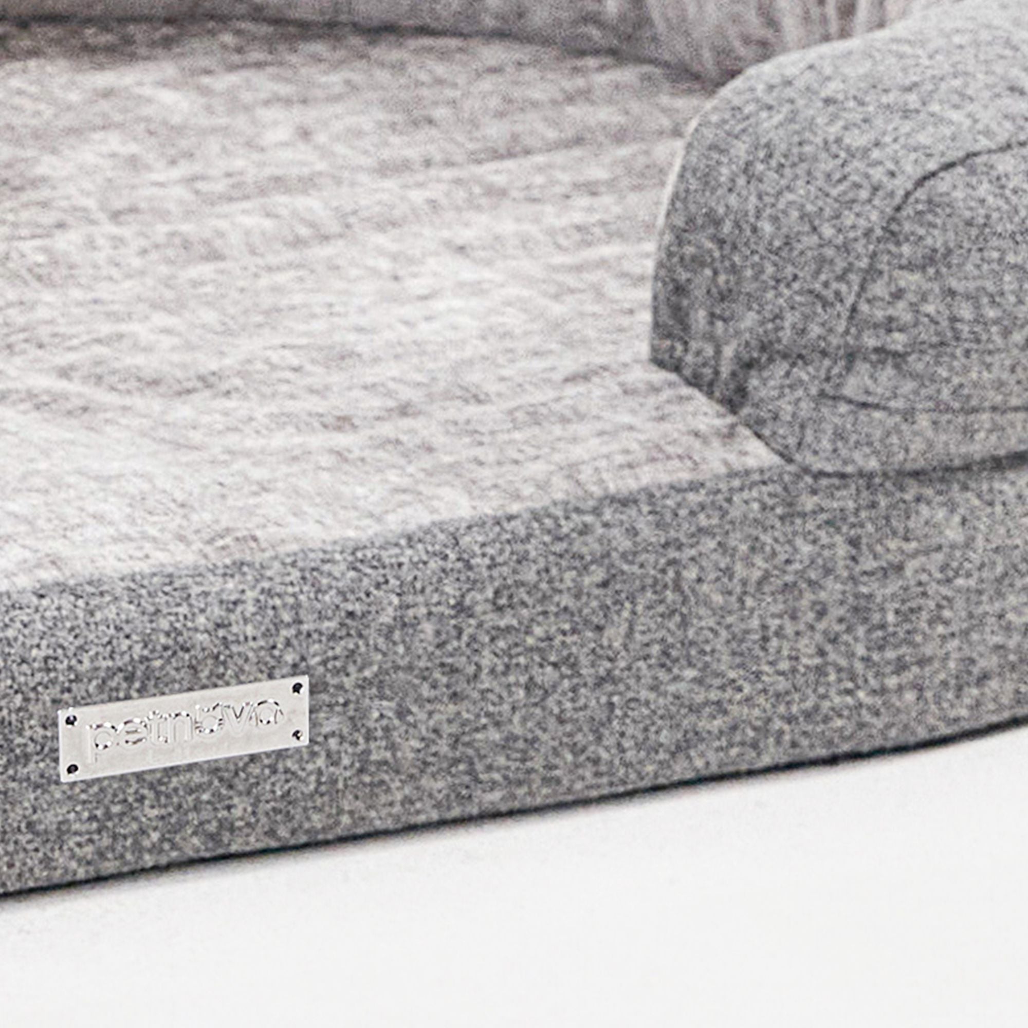 Beds for household pets