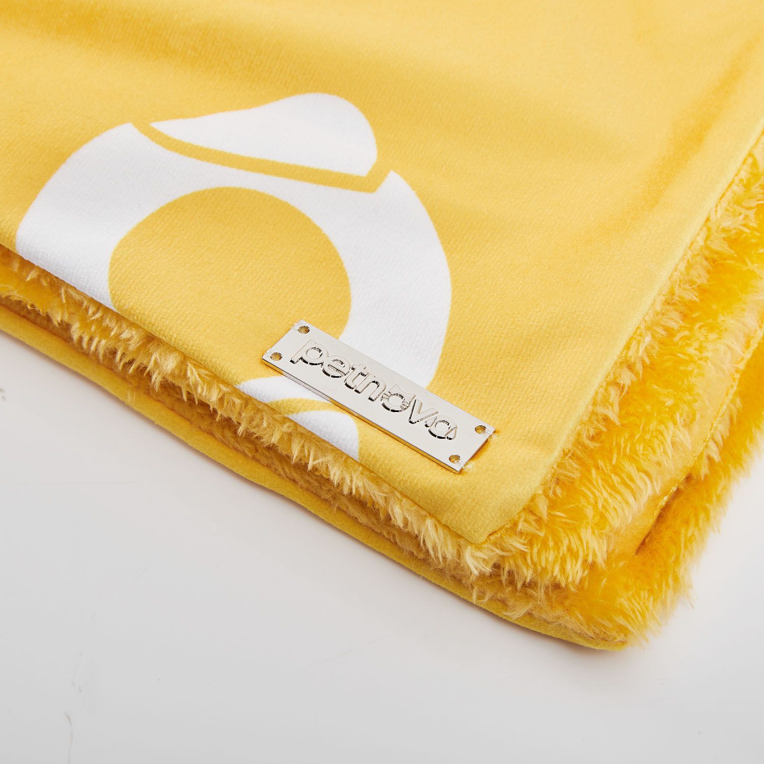 Blankets for household pets